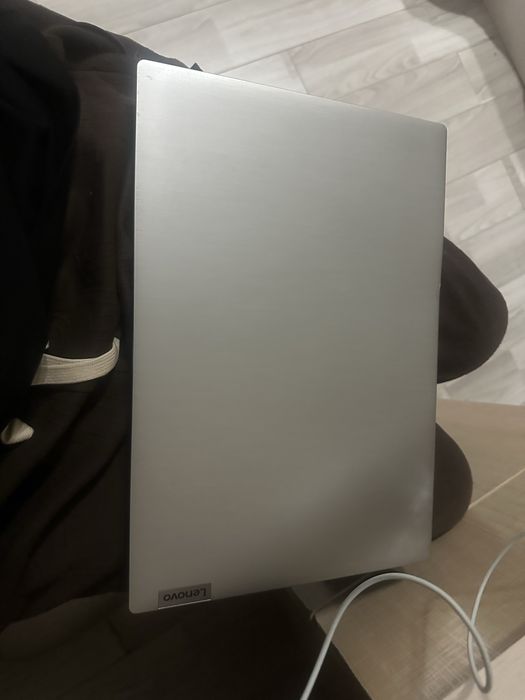 Модель: Lenovo IdeaPad 3 15IIL05 ном 7.7.0.6.6.4.9.8.5.6.4
