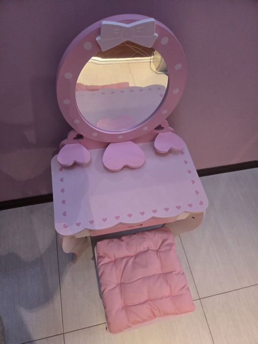 Детска тоалетка розова