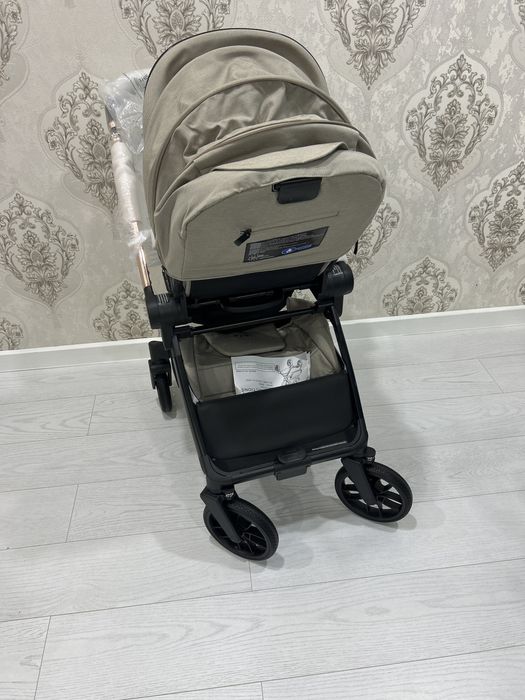 Универсальная коляска Kidilo D900
