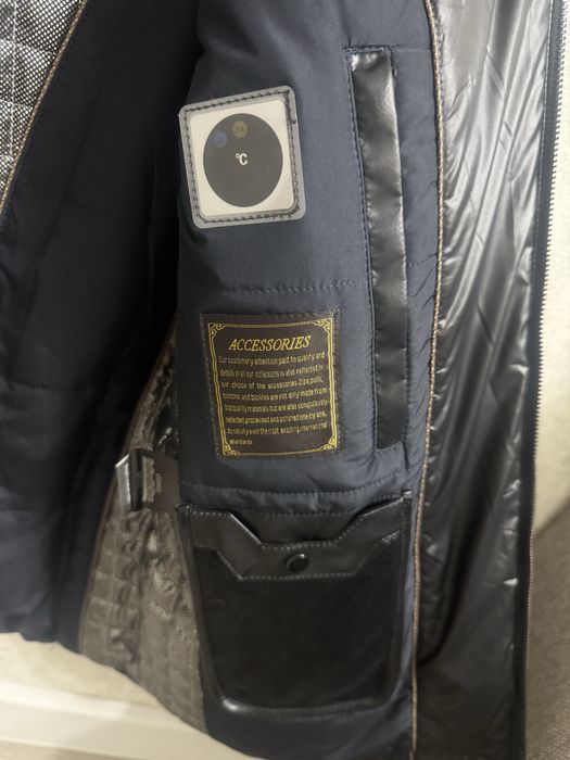 Продам зимнюю куртку