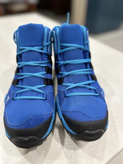 Зимни боти Adidas размер 38 и 2/3