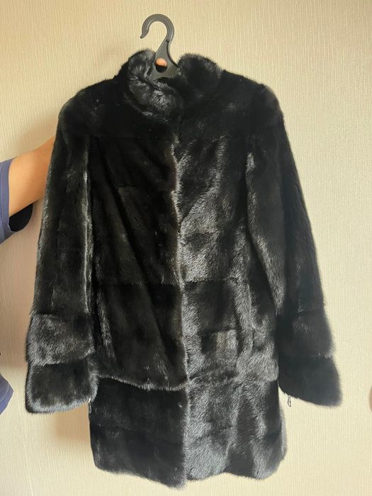 Шуба норковая (продам)