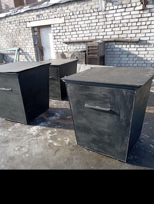 Продам мусорный бак
