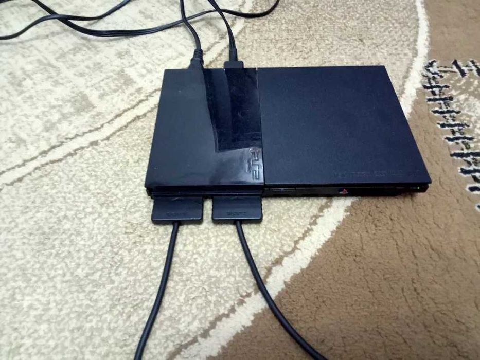 PlayStation 2 va joystik