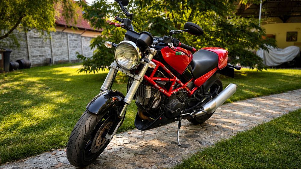 Vand DUCATI Monster 750