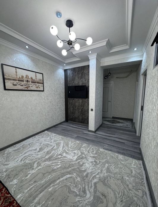 Сдаётся 2-комнатная в Мирабаде, евроремонт, центр