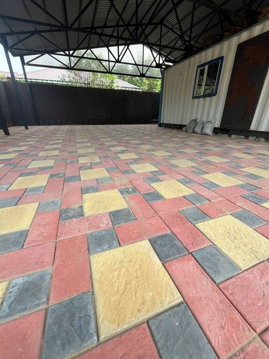 Укладка тротуарной плитки, брусчатки