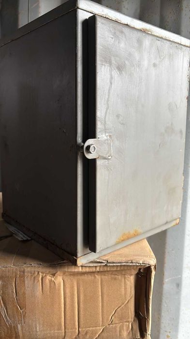 Коробка протяжная