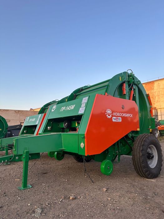 Пресс-подборщик рулонный ПР-145М