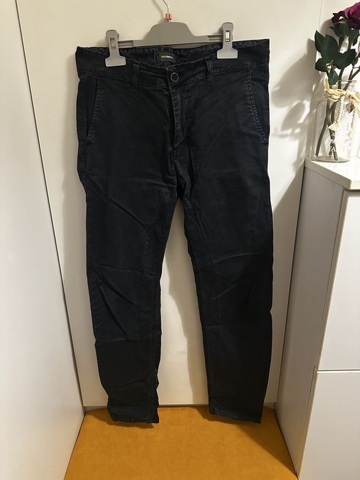 Pantaloni barbatesti bleumarin Bigotti mărimea 46 (potriviți pentru S)