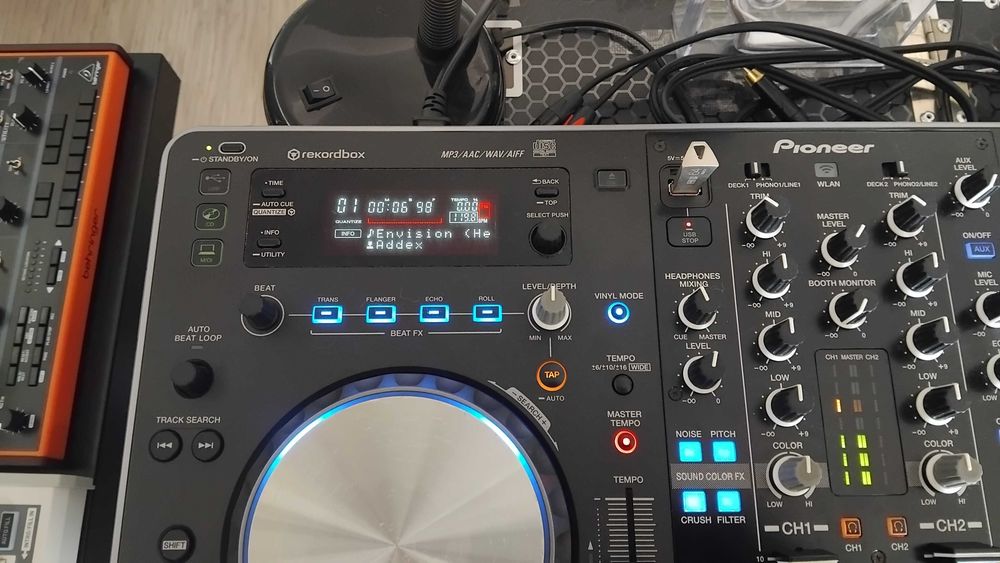 Consolă Pioneer DJ XDJ-R1