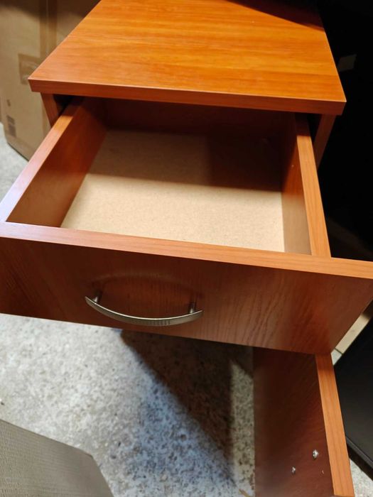 Продавам Кантонерки