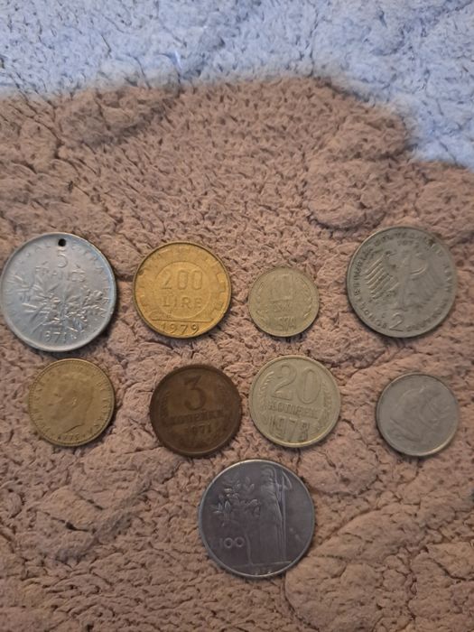 Bancnote si monezi vechi