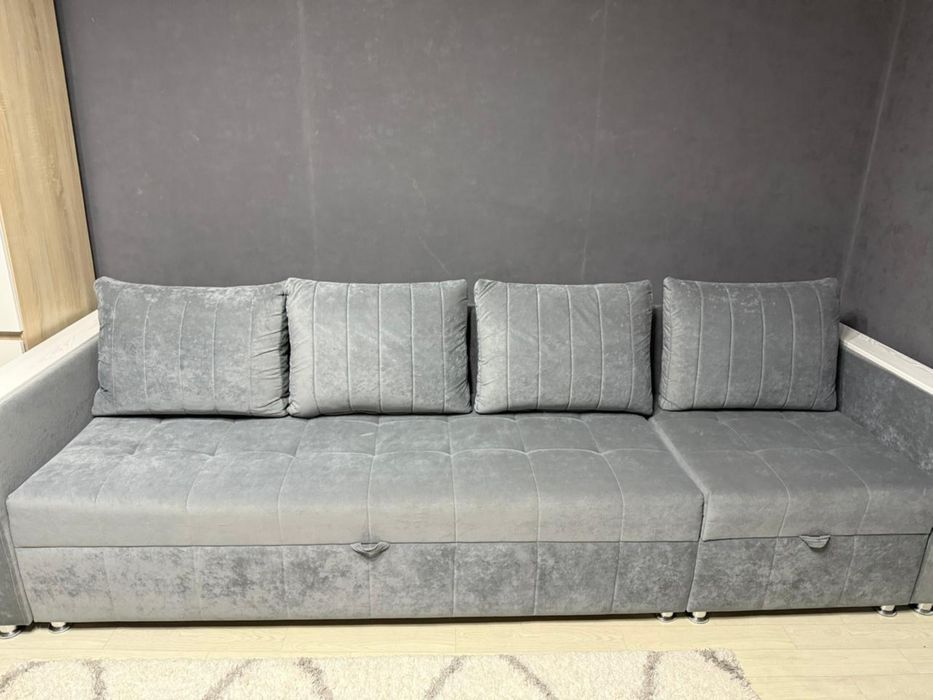 Диван в хорошем состоянии