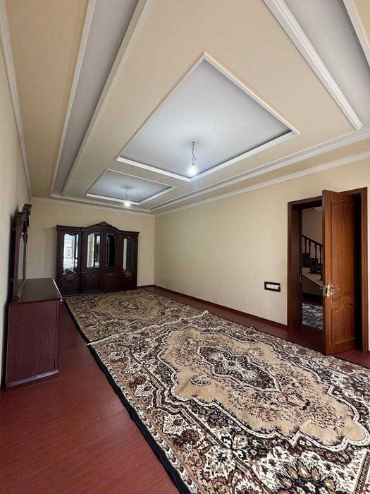 Срочна Аренда участок Мирзо Улугбекский/Ялангач 4 х комн 2этажа