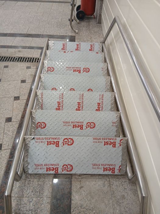 Продам лестницу новую