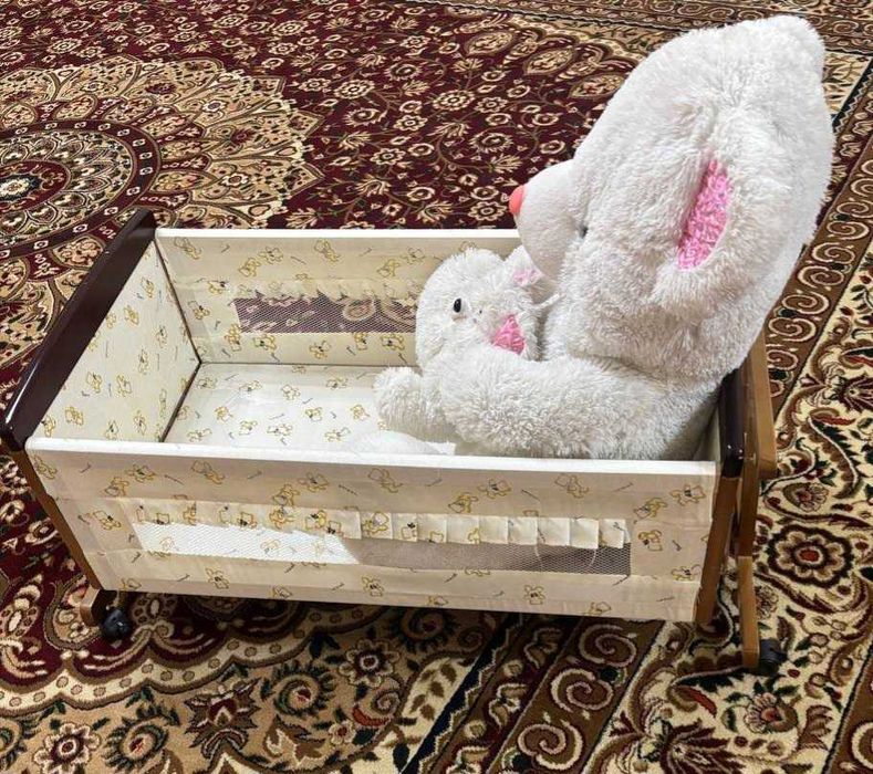 Кровать хорошем состоянии