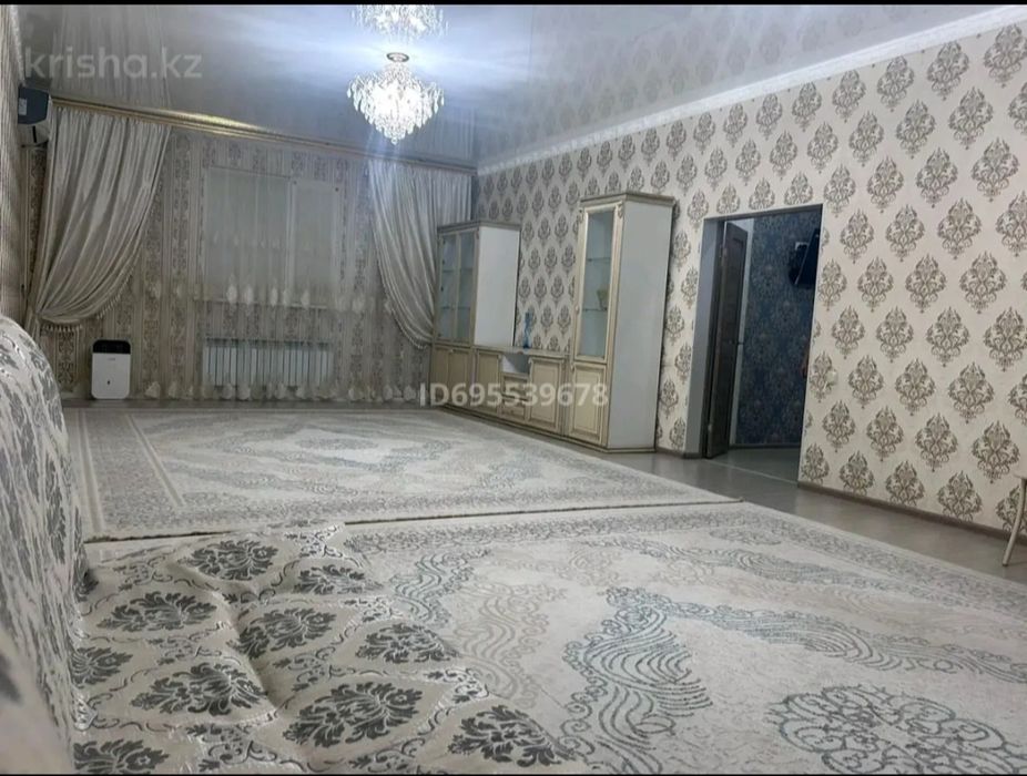 Дом просторный большрй