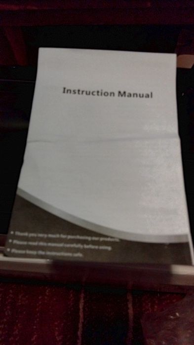 Se vinde radiator electric cu termostat.