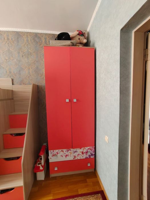 Детский гарнитур.