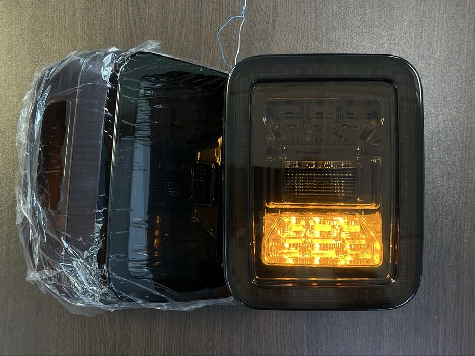 Европейски LED стопове за Jeep Gladiator JT 2020 - 2025