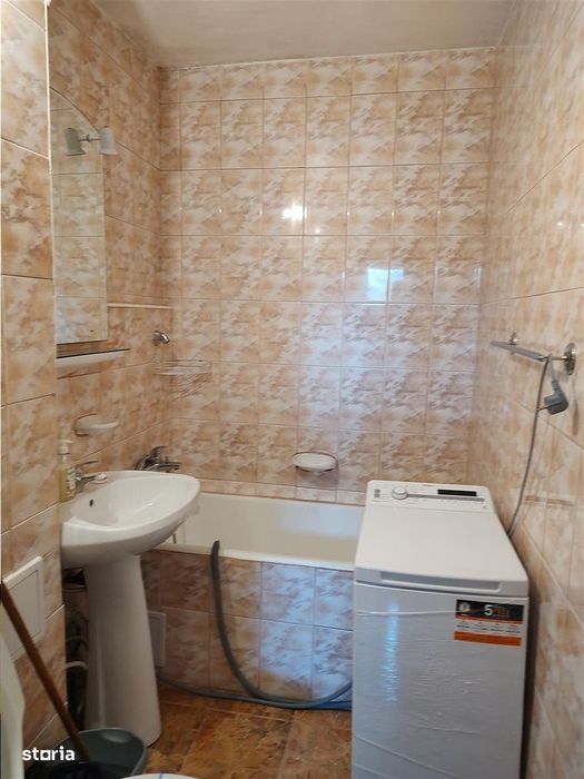 Apartament 2 camere zona Titan -Metrou Trapezului