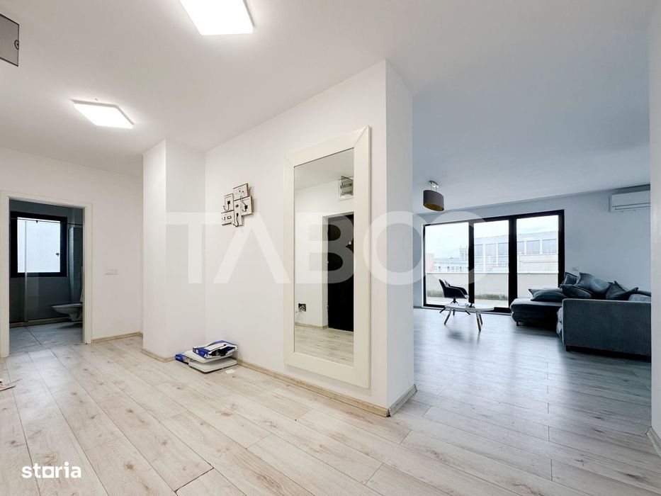 Penthouse exclusivist de vanzare panorama pe lac zona Iulius Mall