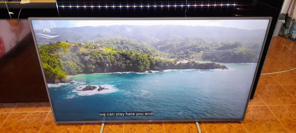 Philips 70 PUS7805 158 cm 70 Inch 4K UHD Smart TV Ambilight 3 laturi