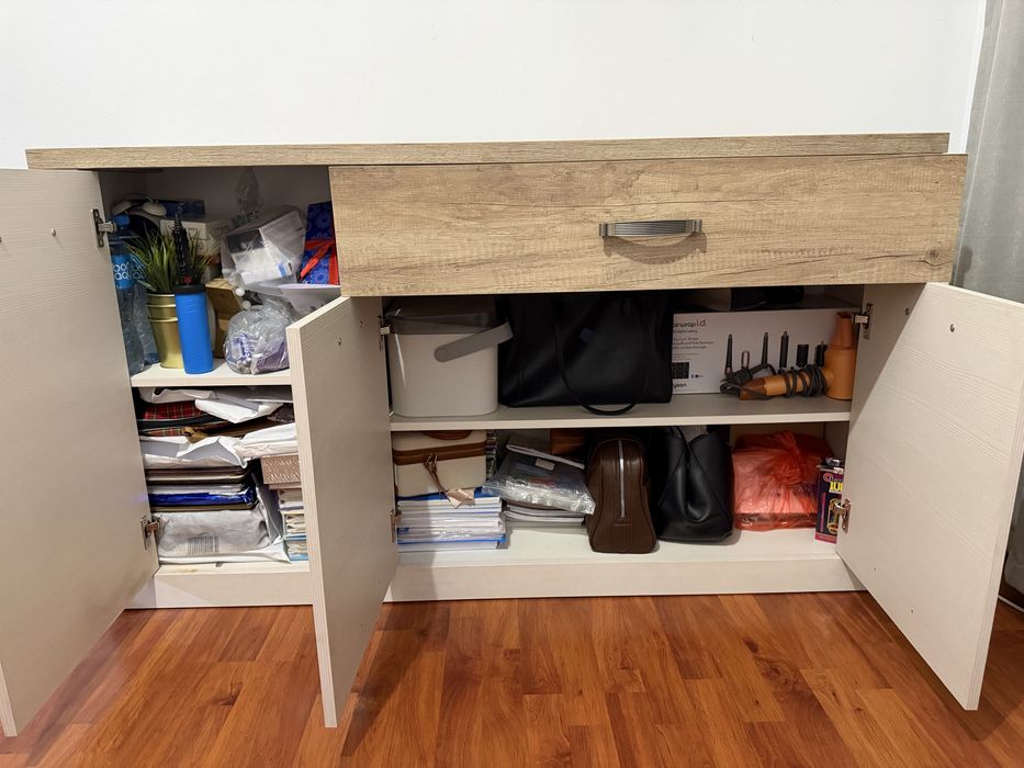 Продам красивую тумбу