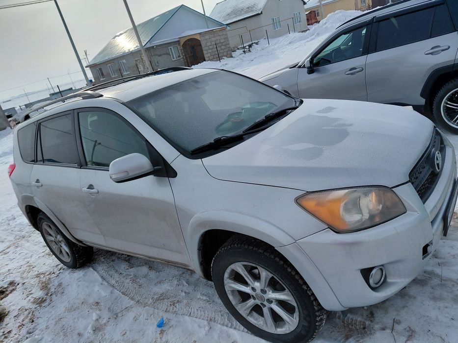 Рав 4 сатам 2010