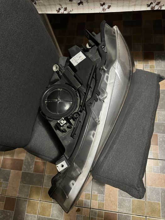 Far stanga Bmw F30 europa halogen