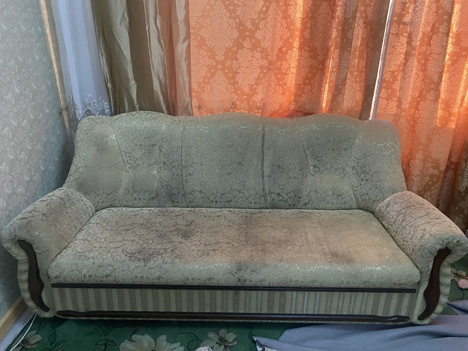 Продается  диван