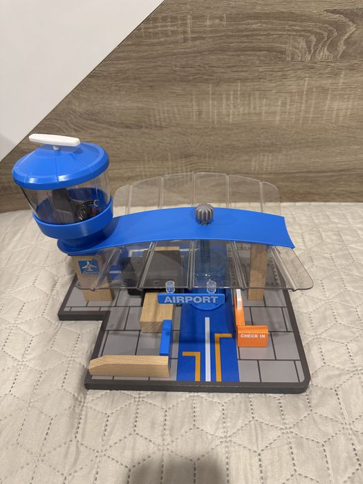 Дървени аксесоари за игра с влакчета и релси