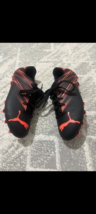 Бутцы спортивные