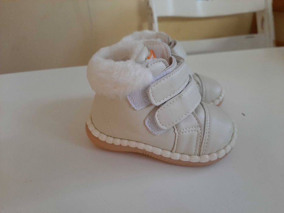 Детски обувки, пантофи, маратонки, буйки за прохождане, боти, ботуши