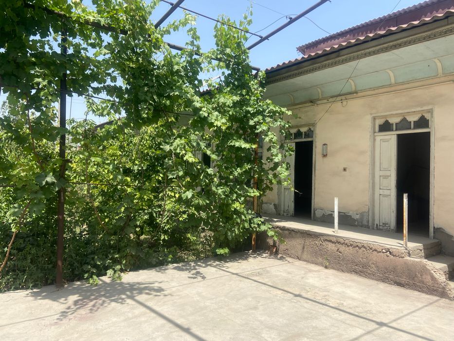 Продаю дом с участком