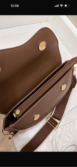 Сумки продаются все по 20000тг