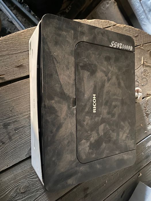 продам  на запчасти  принтер  ricoh sp150