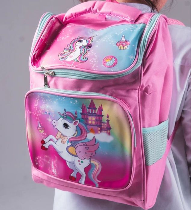 Школьные рюкзаки