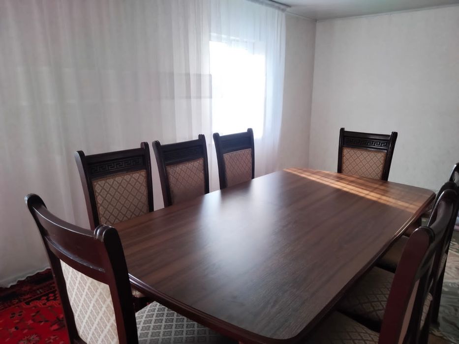 Стол стулья сатылады продается