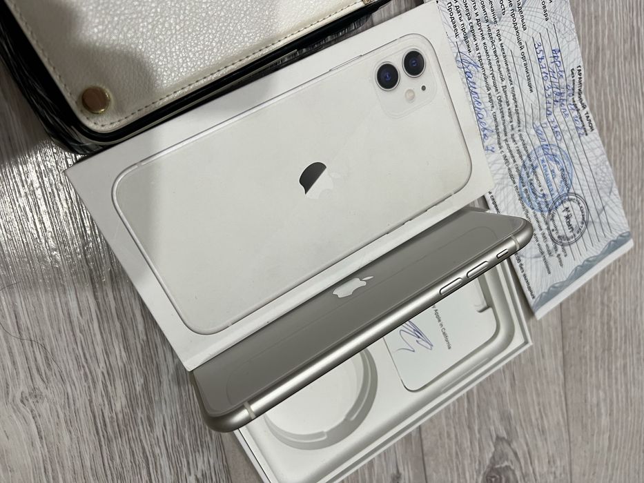 iphone 11 128гб 100%акб в идеальном состоянии