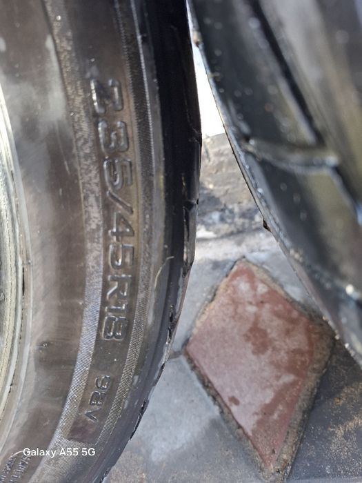 Продаётся шины на авто