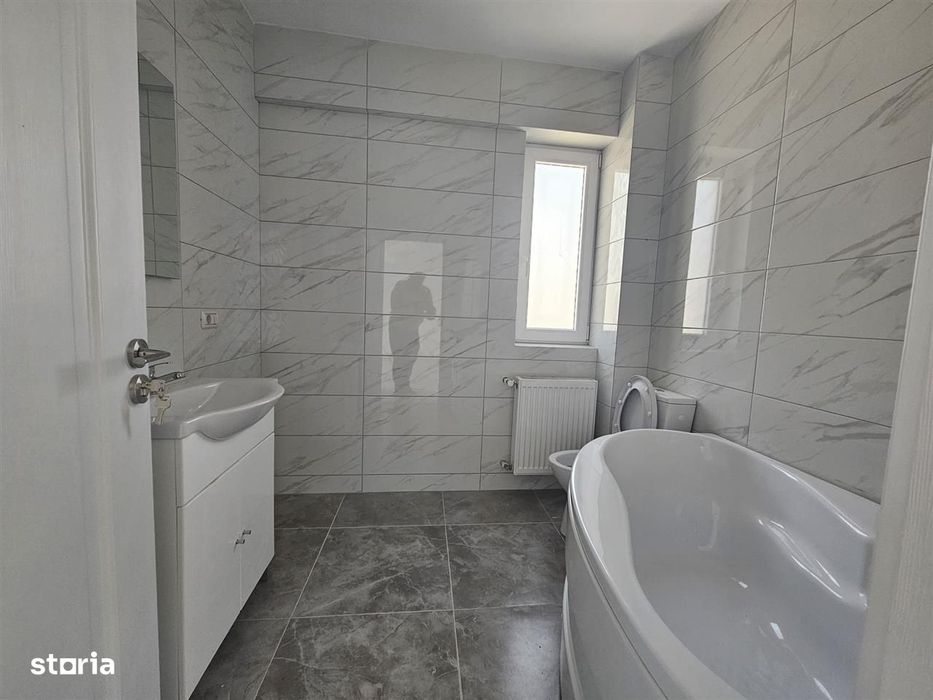 Apartament 3 camere - intabulat- mutare imediata