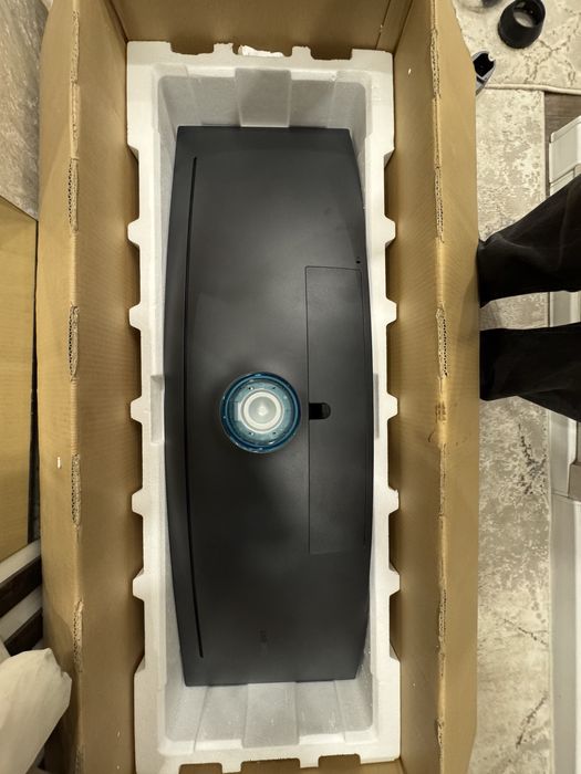 Монитор Samsung Odyssey CRG9