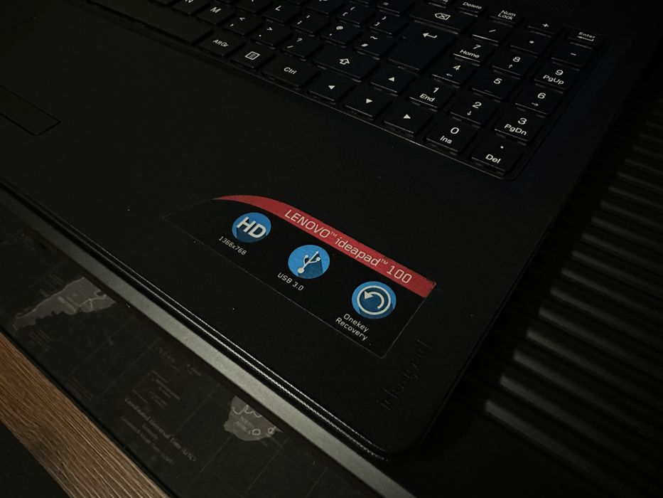 Vand Laptop Lenovo ideapad 100