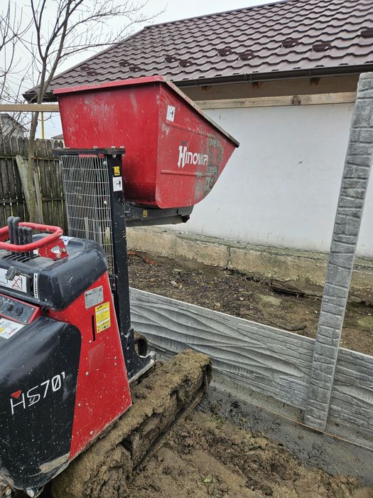 Dumper Hinowa cu lift