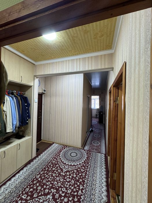 Чорсу, Гулобод, 3 хона, 2-этаж, Супер локация, мебель-техникалари била