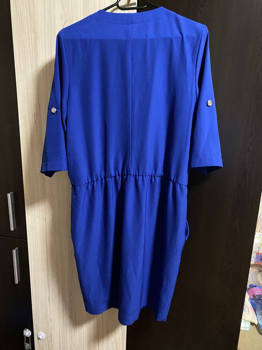 Продавам дамска рокля