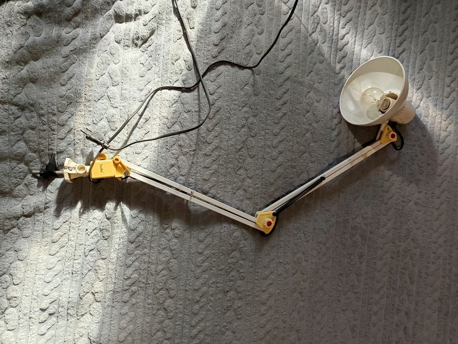 Продам светильник