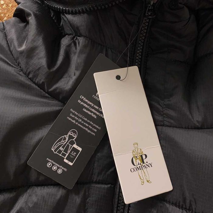 Пуховик Palace x C.P. Company Puffer Jacket